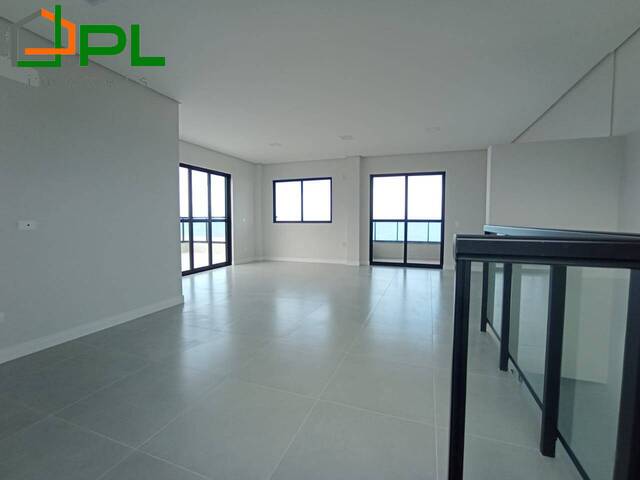 Apartamento para Venda em Itapoá - 4