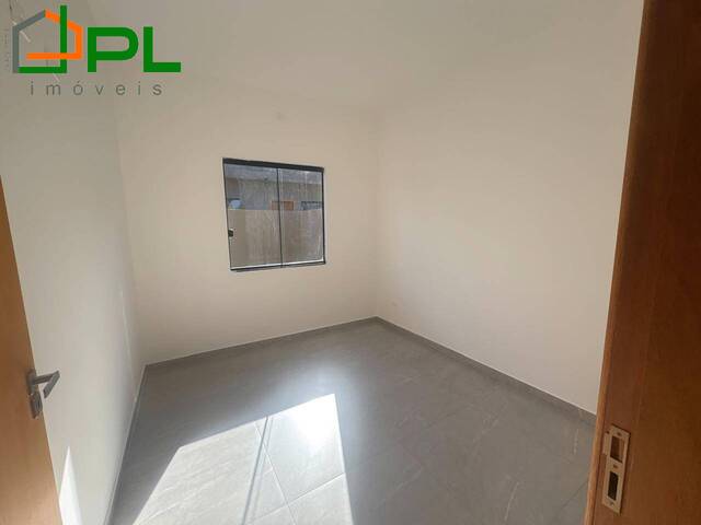 Casa para Venda em Itapoá - 4