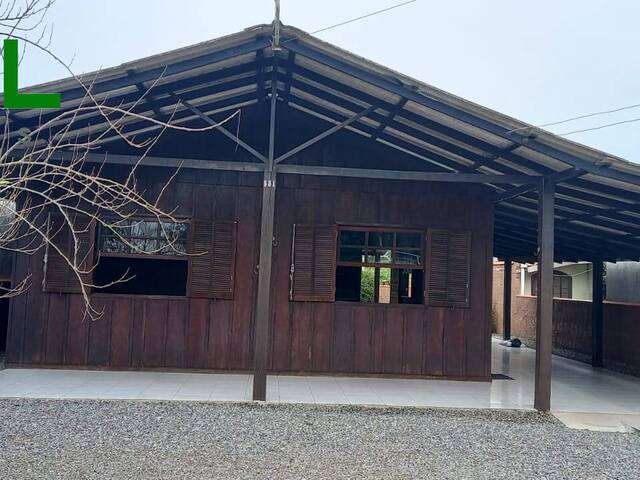 #568 - Casa para Venda em Itapoá - SC - 1