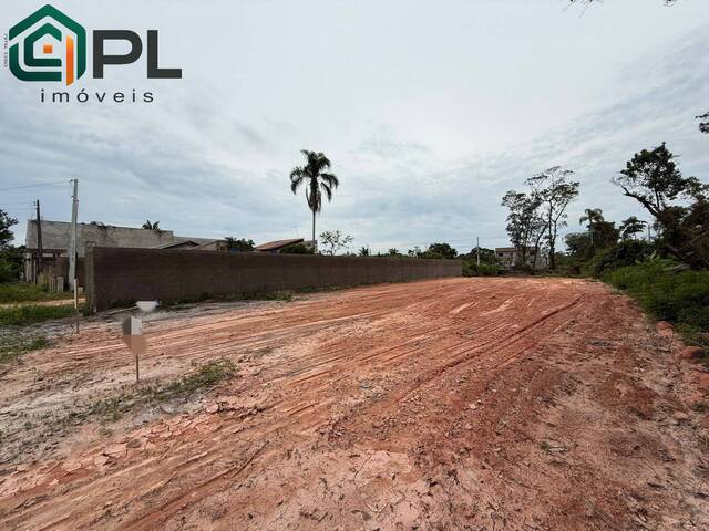 #561 - Terreno para Venda em Itapoá - SC - 2