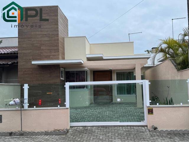 Casa para Venda em Itapoá - 2