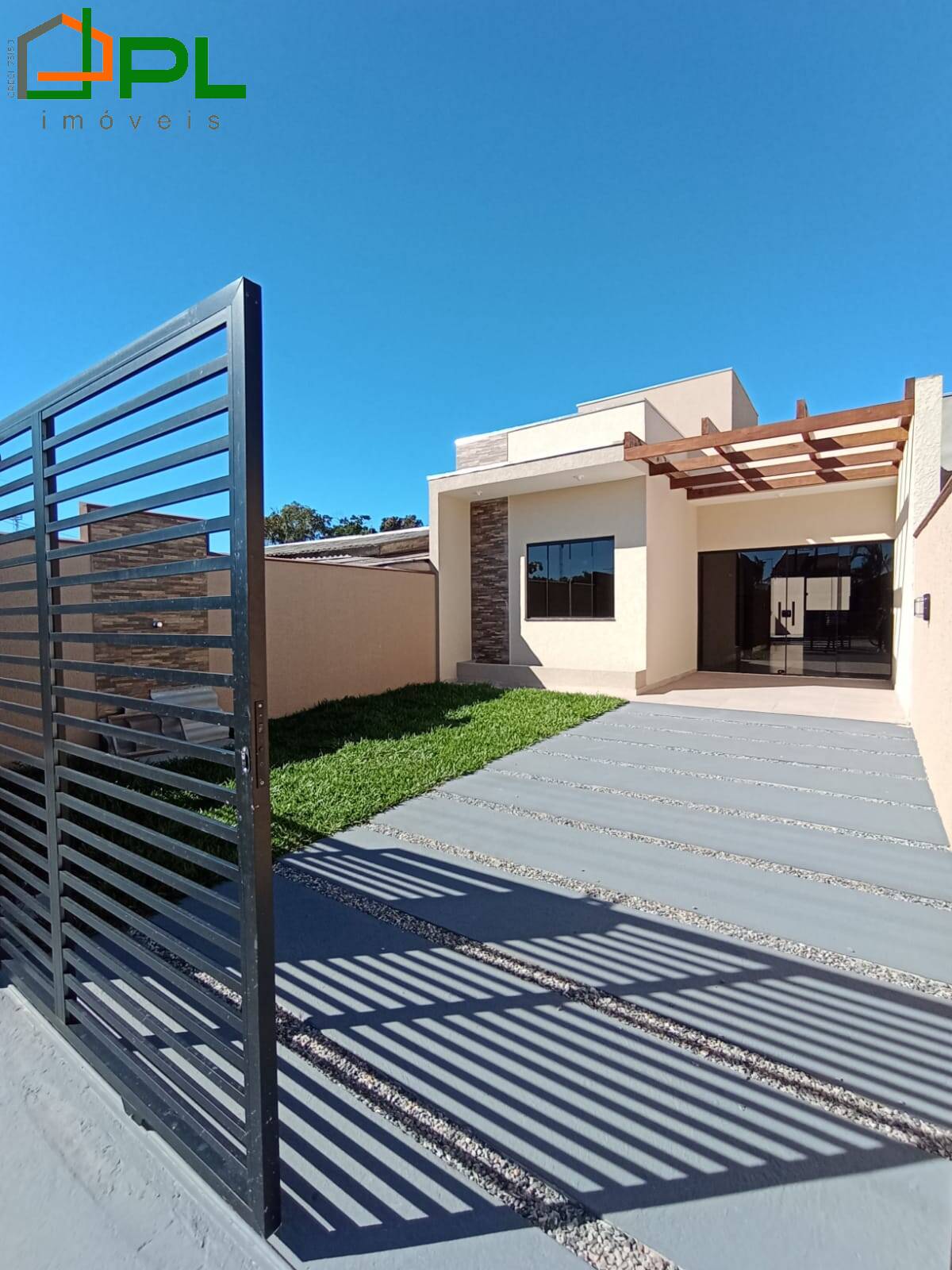 CASA NOVA - REGIÃO CENTRAL - ITAPOÁ SC