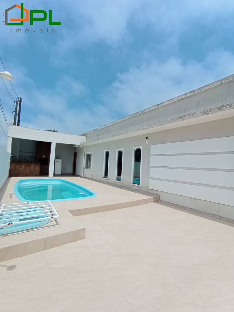 CASA MOBILIADA C/ PISCINA - PRINCESA DO MAR - ITAPOÁ SC