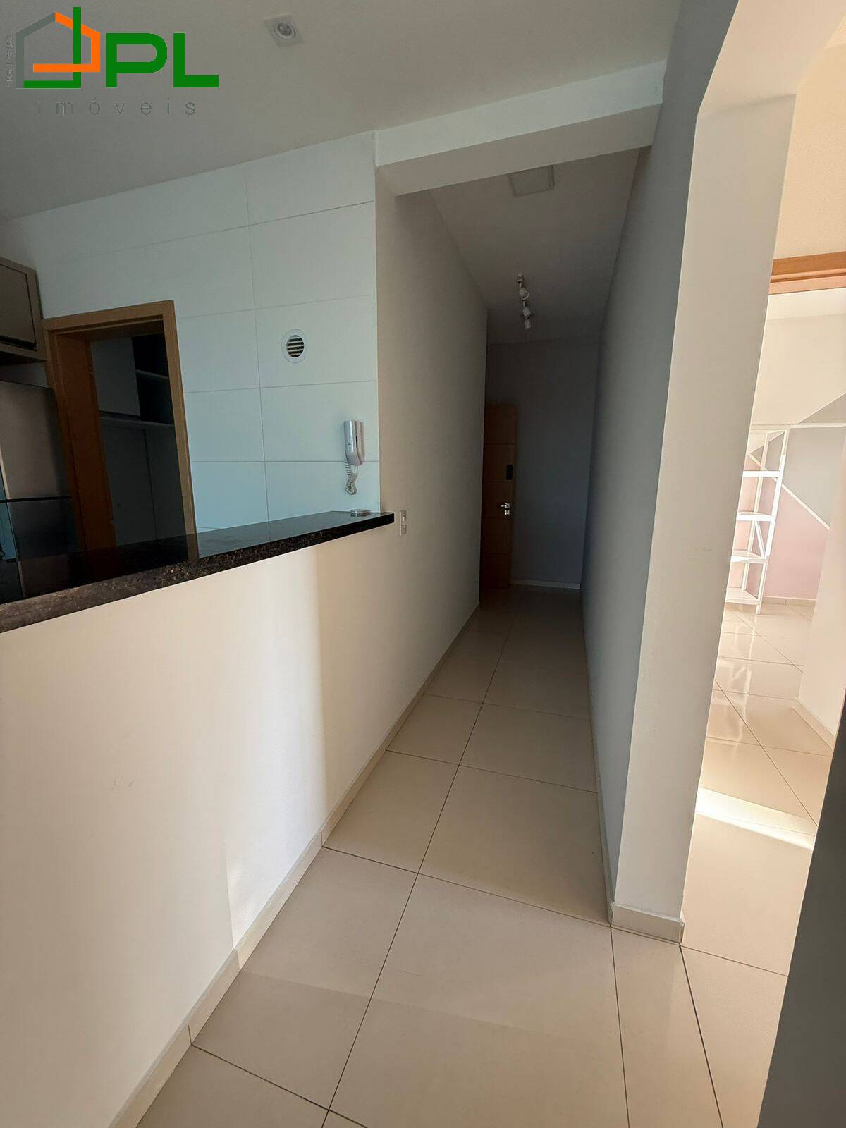 Apartamento à venda com 3 quartos - Foto 9