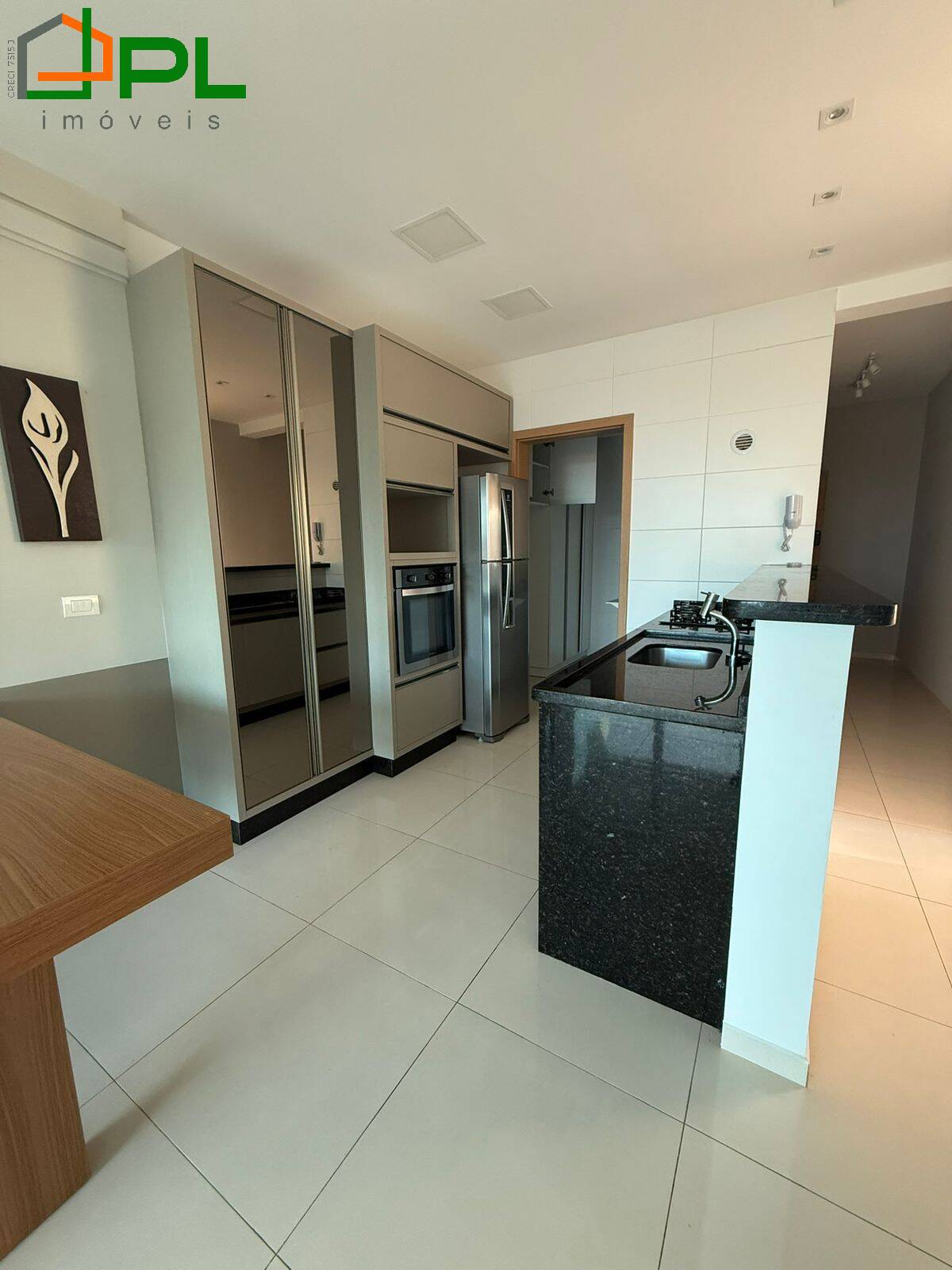 Apartamento à venda com 3 quartos - Foto 12