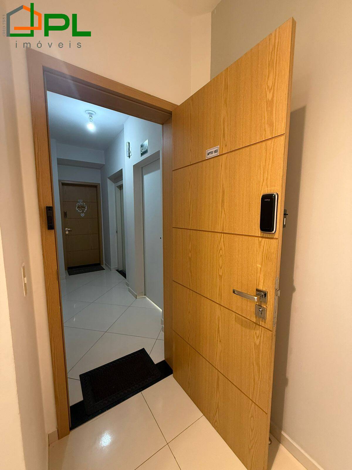 Apartamento à venda com 3 quartos - Foto 8