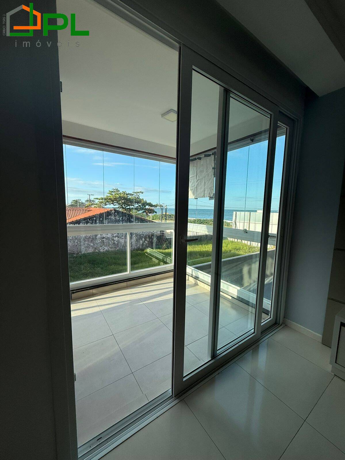 Apartamento à venda com 3 quartos - Foto 18