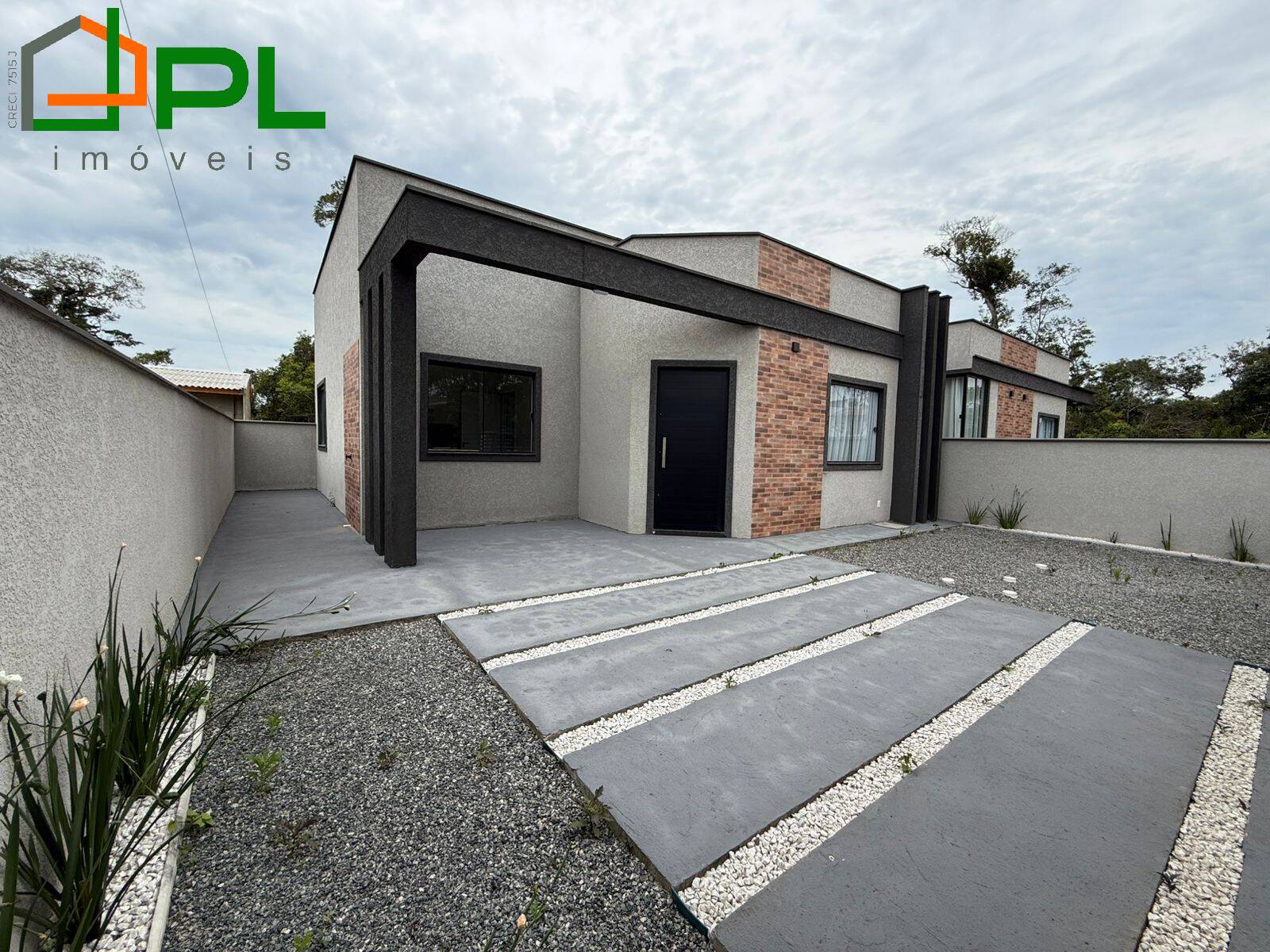 Casa, 2 quartos, 58 m² - Foto 1