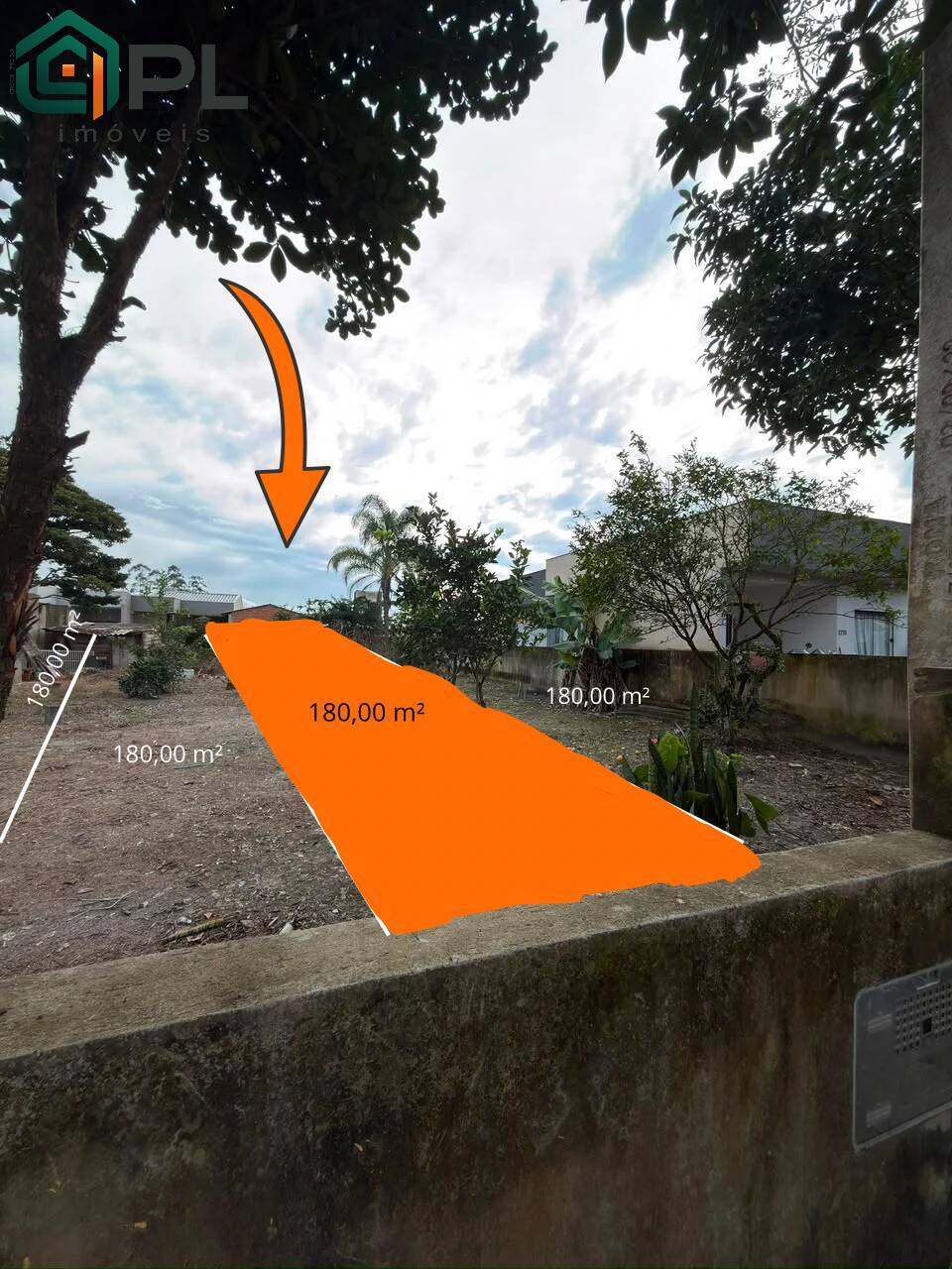 Terreno, 180 m² - Foto 2